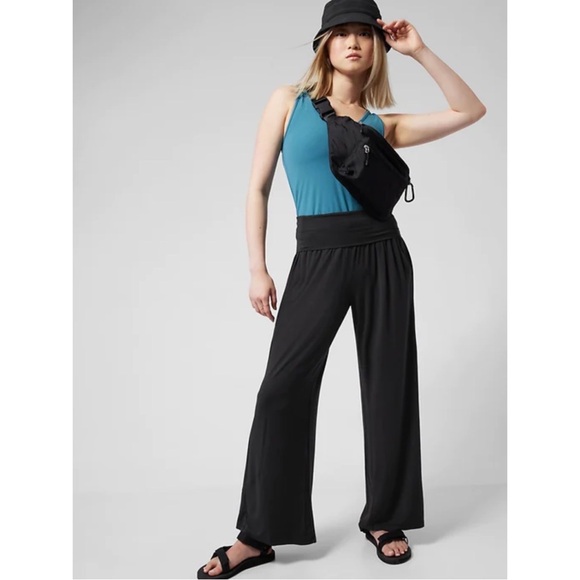 Athleta Wide Leg Studio Pant Black Lounge Size M - Picture 5 of 10